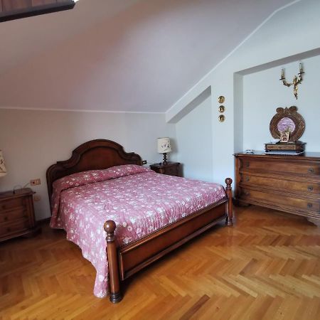 Casa Vacanze - Residenza Elvezia ตีราโน ภายนอก รูปภาพ