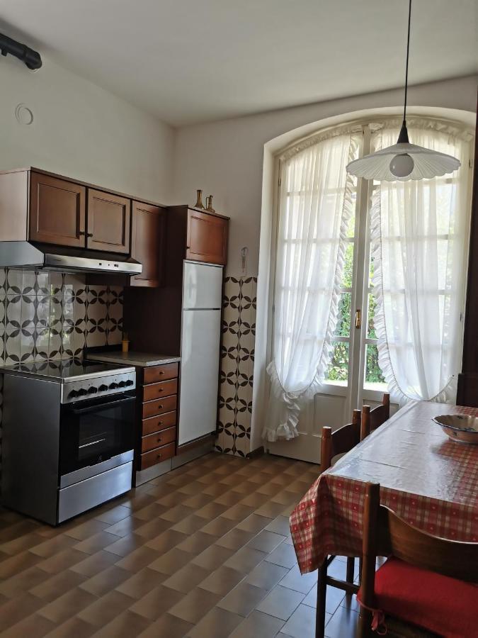 Casa Vacanze - Residenza Elvezia ตีราโน ภายนอก รูปภาพ